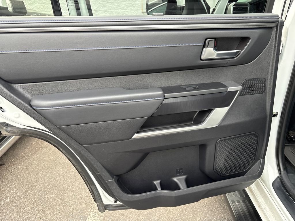 2023 Toyota Sequoia SR5