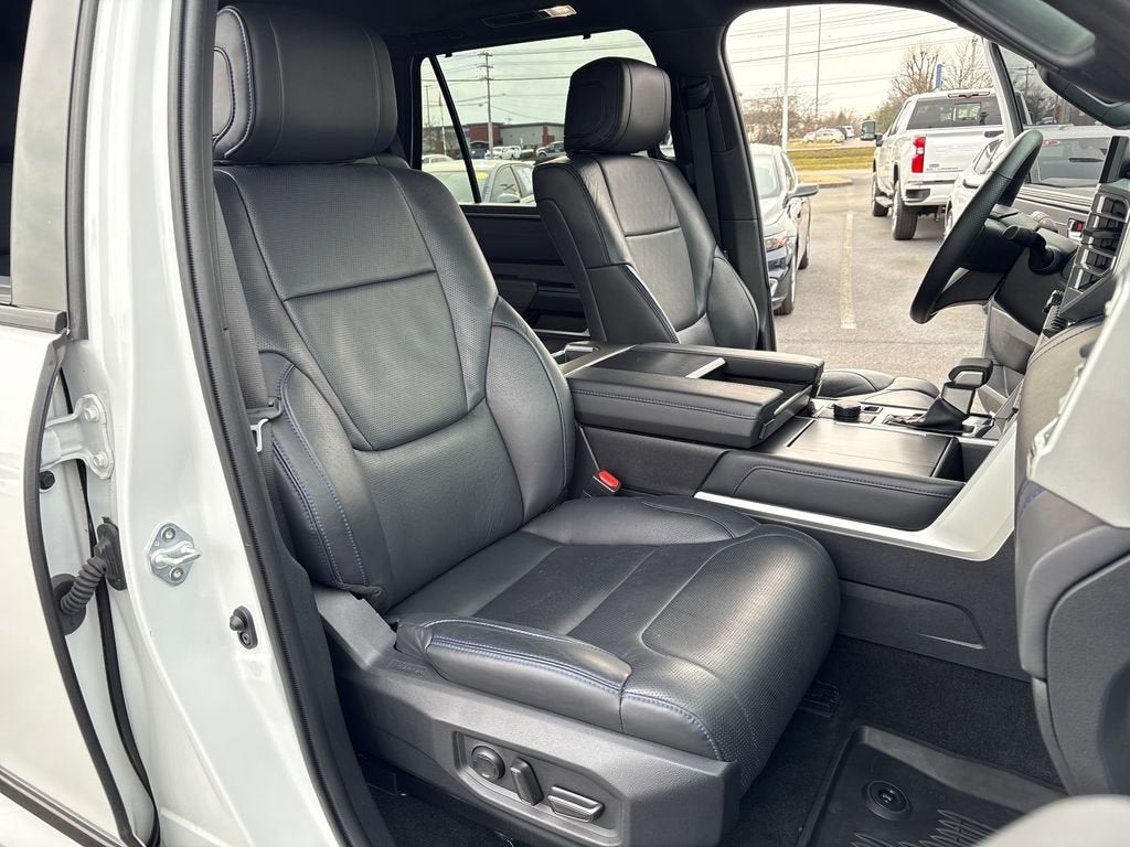 2023 Toyota Sequoia SR5