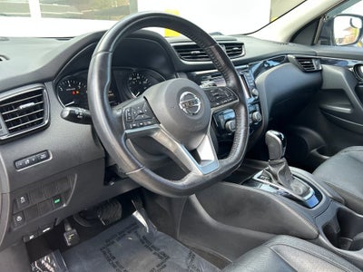 2017 Nissan Rogue Sport SL