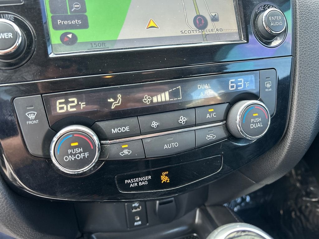 2017 Nissan Rogue Sport SL