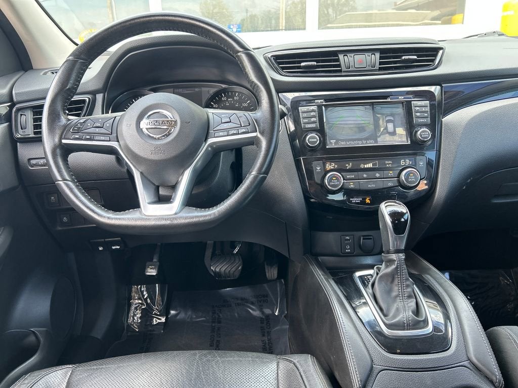 2017 Nissan Rogue Sport SL