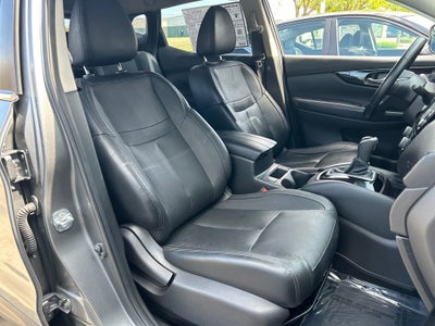 2017 Nissan Rogue Sport SL