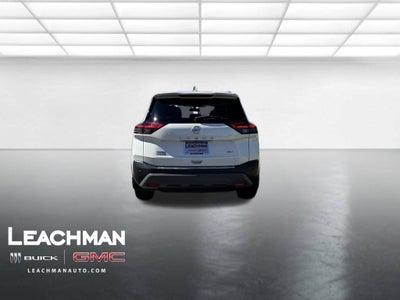 2021 Nissan Rogue SV FWD