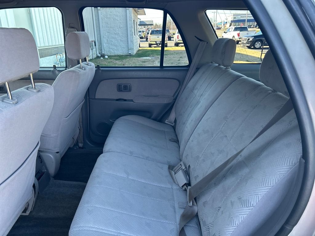 2002 Toyota 4Runner SR5