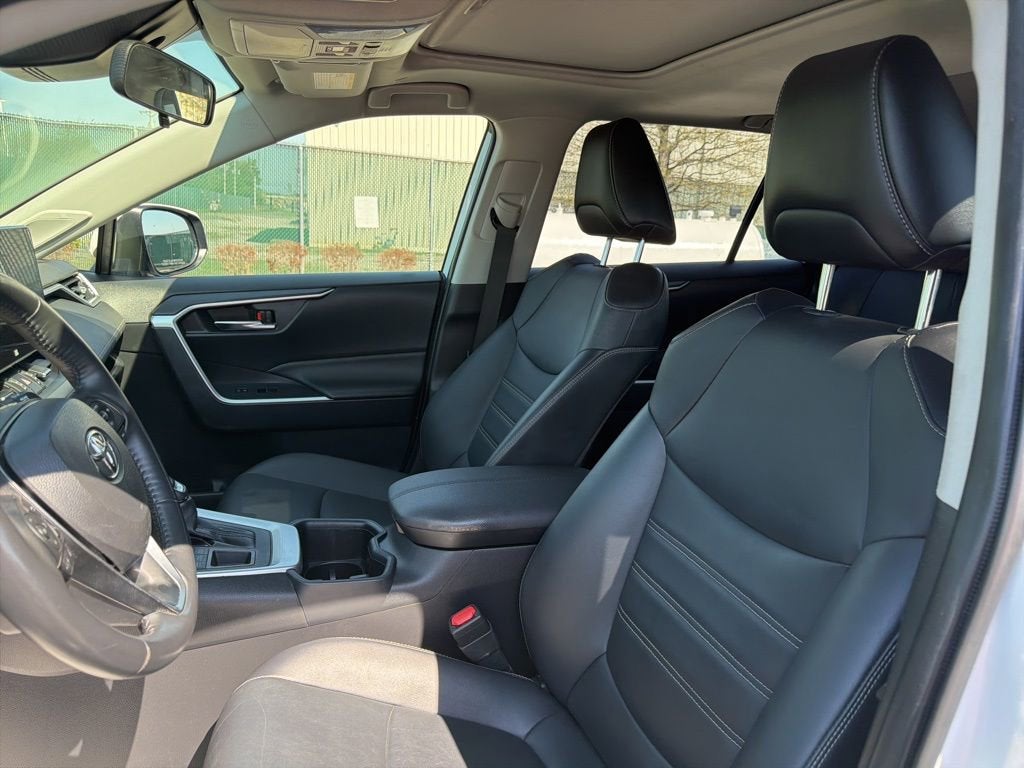 2023 Toyota RAV4 XLE Premium