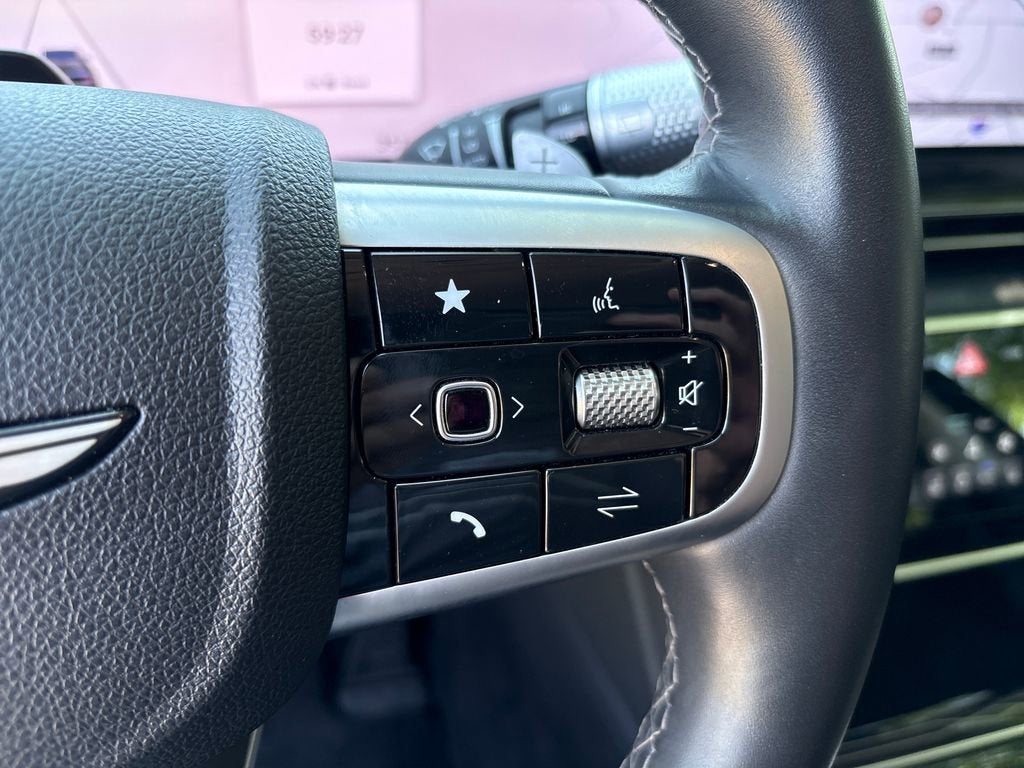 2025 Genesis GV80 2.5T Standard AWD