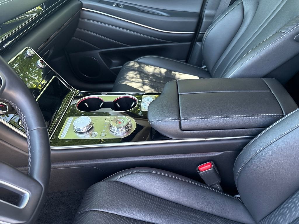 2025 Genesis GV80 2.5T Standard AWD