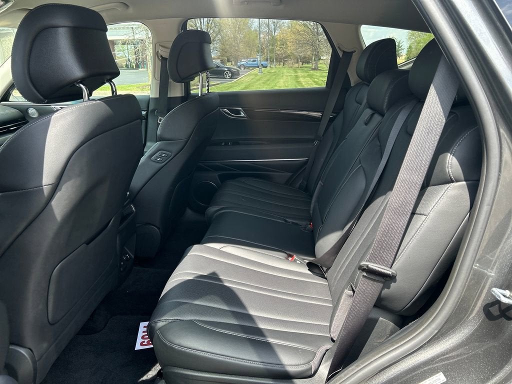 2025 Genesis GV80 Standard