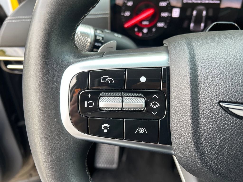 2025 Genesis GV80 Standard