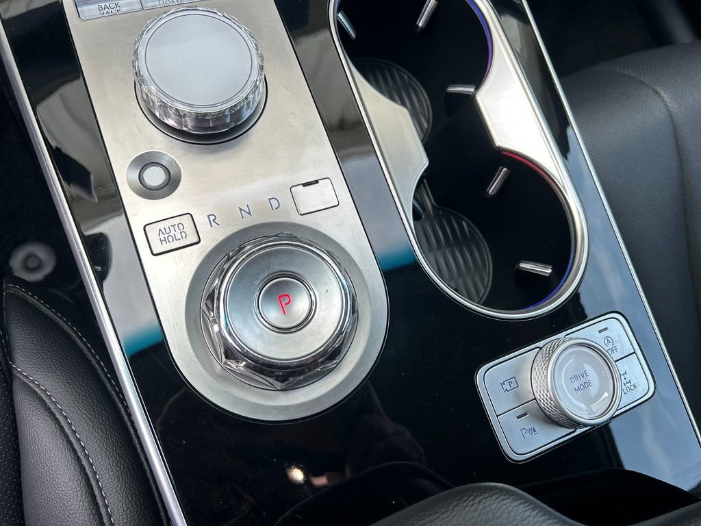 2025 Genesis GV80 Standard