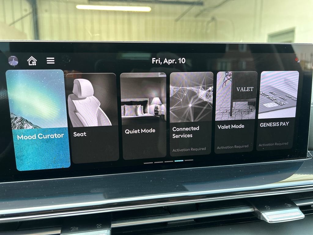 2025 Genesis GV80 Standard