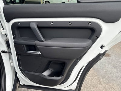 2025 Land Rover Defender S