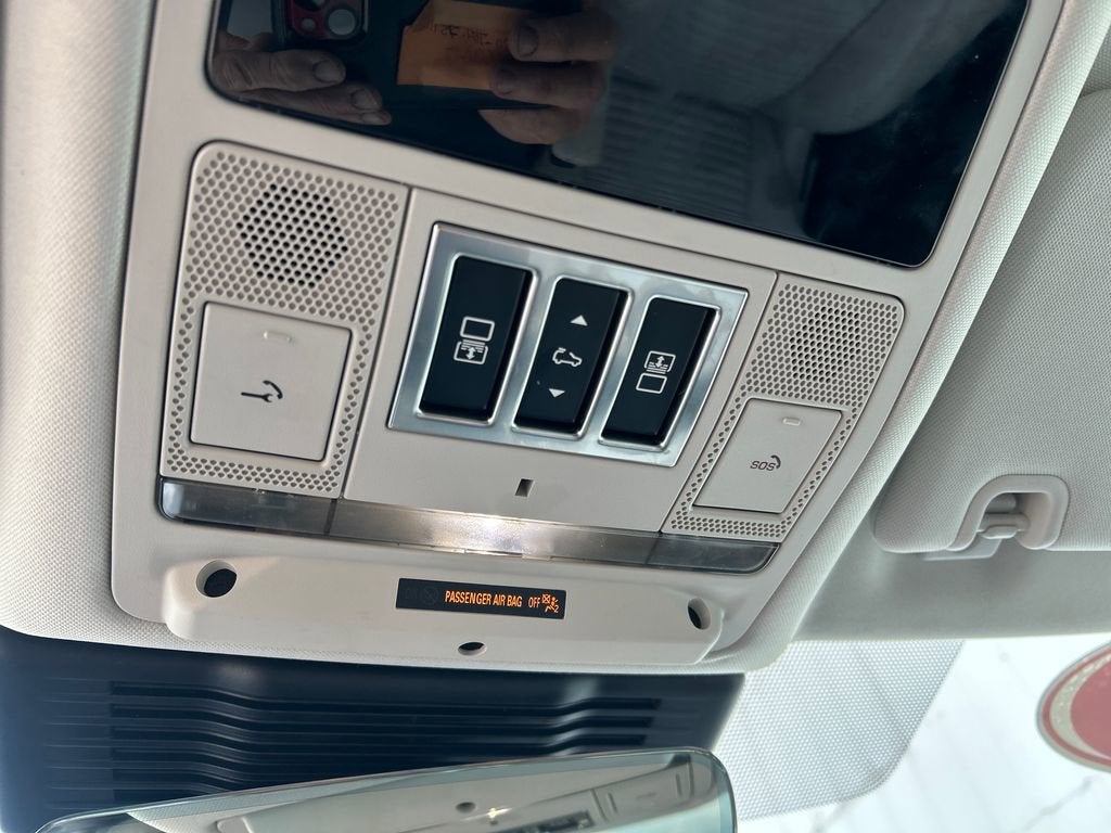 2025 Land Rover Discovery S