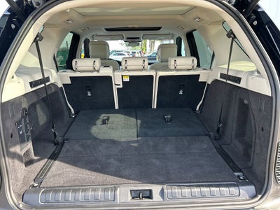 2025 Land Rover Discovery S