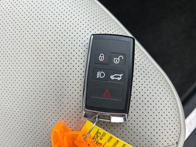 2025 Land Rover Discovery S