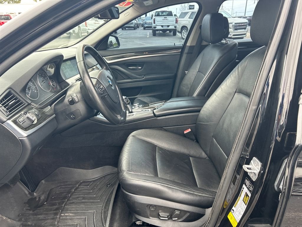 2013 BMW 5 Series 528i