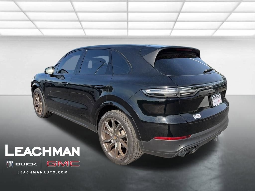 2023 Porsche Cayenne Platinum Edition