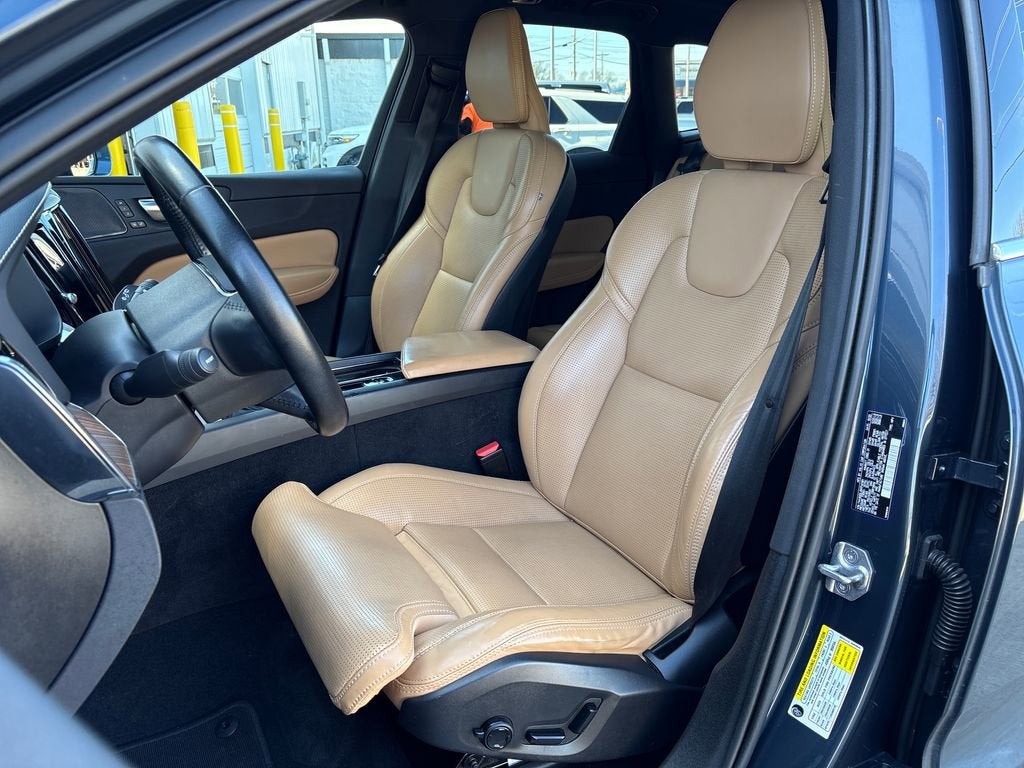 2021 Volvo XC60 Inscription