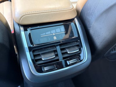 2021 Volvo XC60 Inscription