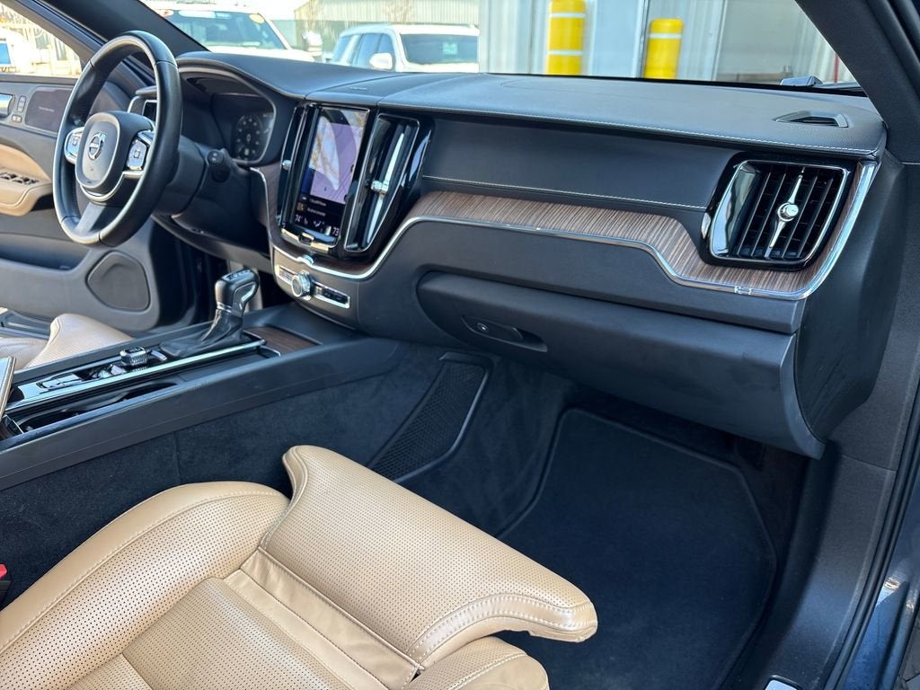 2021 Volvo XC60 Inscription