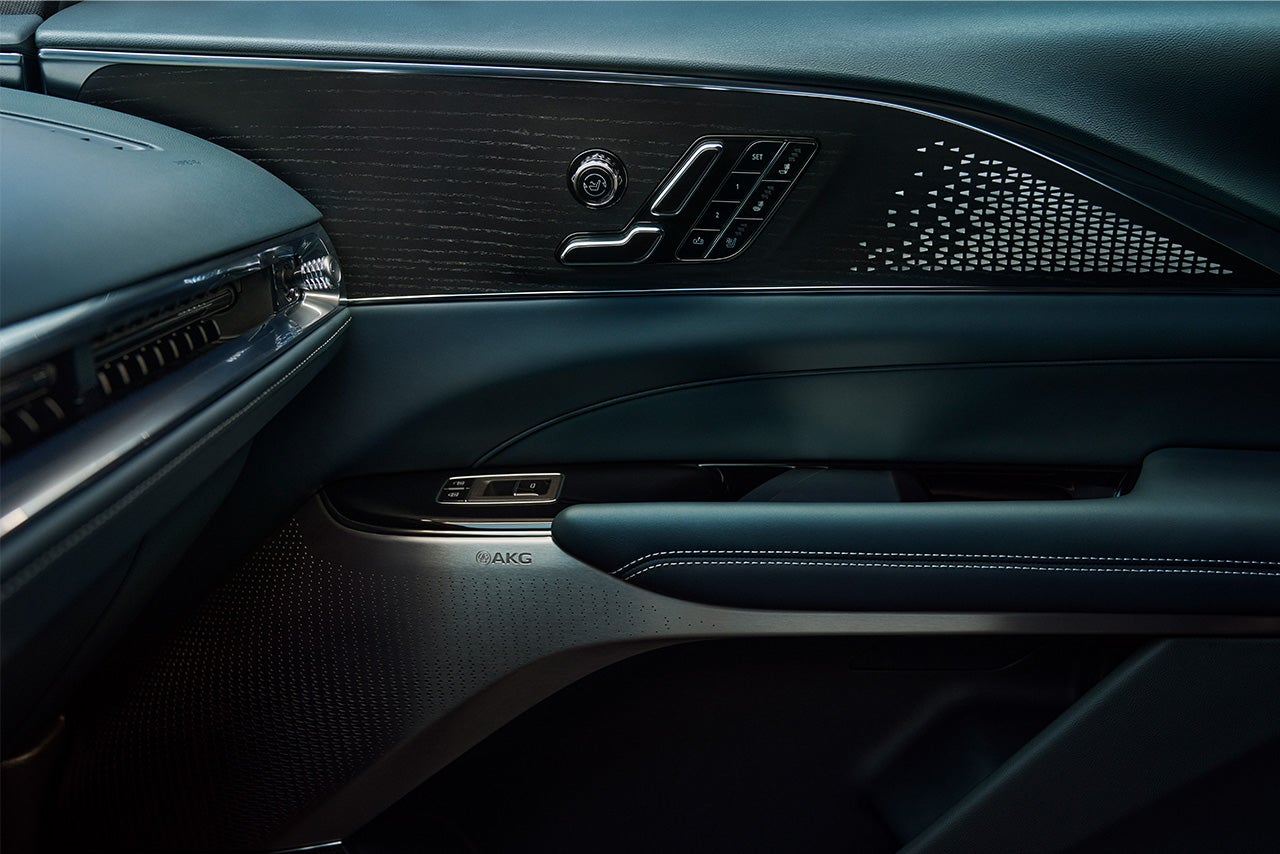 Leachman Cadillac in Bowling Green KY